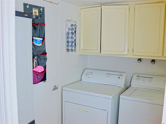 3rd image of 1653 Joe Porter Dr