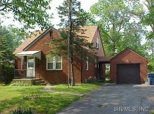204 Brentwood Blvd, Alton, IL 62002