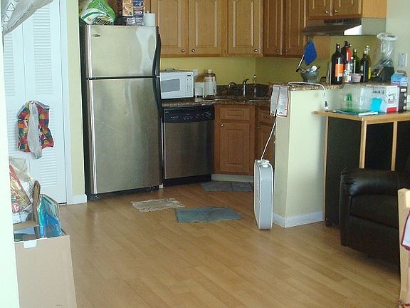 3rd image of 4772 Walden Cir #18