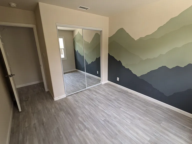 109 La Verne Ave — Photo 13
