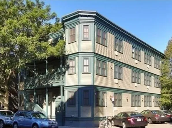 277 River St #1, Cambridge, MA 02139