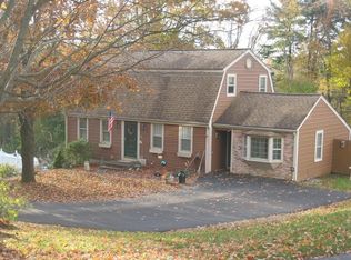 9 Country Hill Rd, Sturbridge, MA 01566