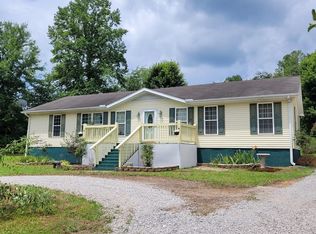 140 Daisy Ln, Murphy, NC 28906