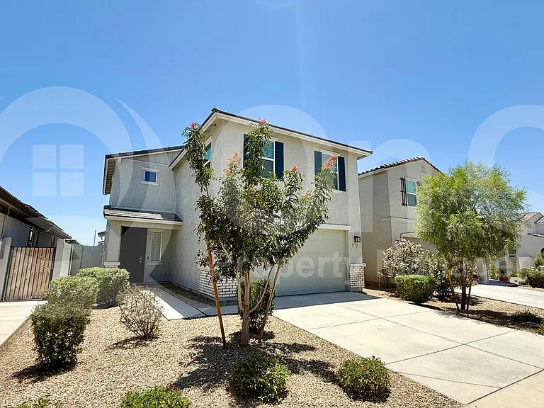 17381 W Daley Ln — Photo 2