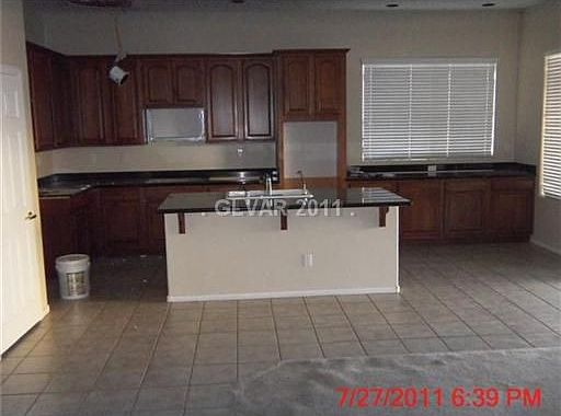 5th image of 6124 Craftsbury Ct