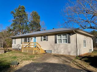 210 Alberton Rd, Lexington, TN 38351