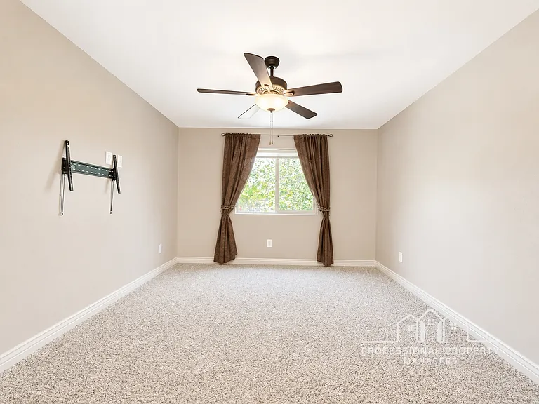 10203 E 34th Pl — Photo 9