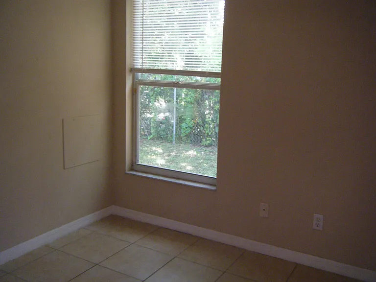 BR2 window