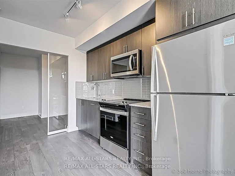 2550 Simcoe St N #214 — Photo 5