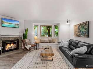 18200 73rd Ave NE UNIT B101, Kenmore, WA 98028