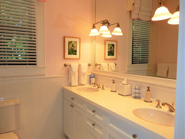 521 S Beach Rd — Photo 13