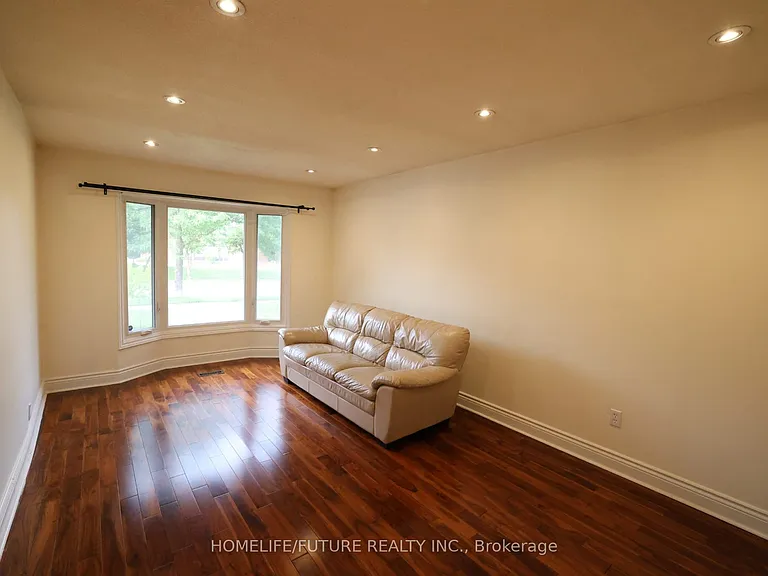6320 Millers Grv — Photo 16