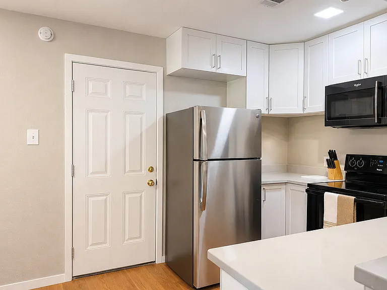 1607 Sagebrush Trl — Photo 8