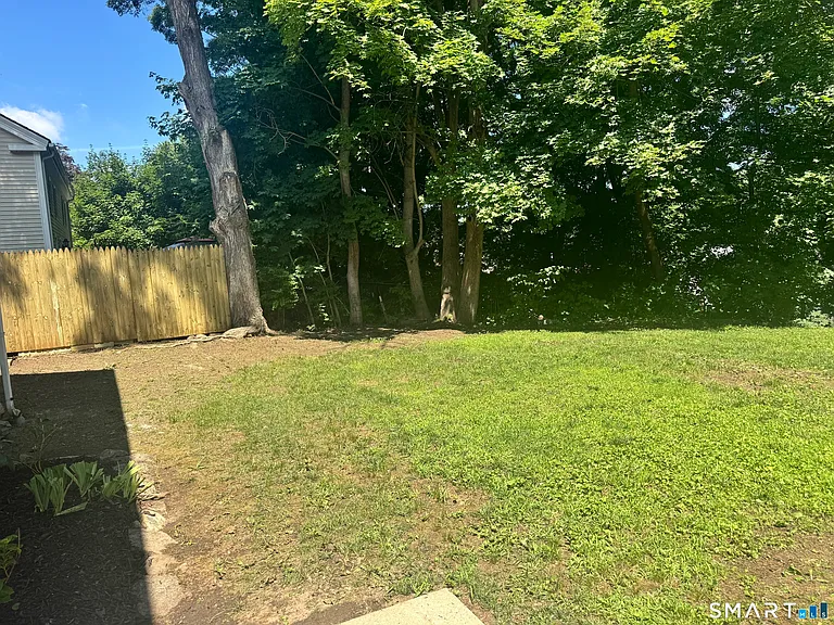 216 High St — Photo 15