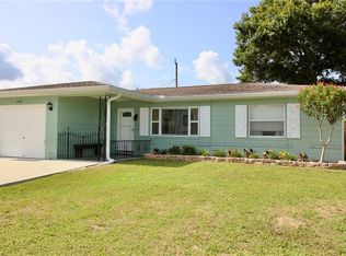 6574 43rd Ave N, Kenneth City, FL 33709