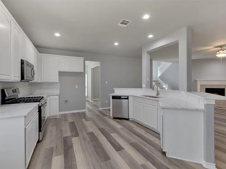 1629 Warm Springs Dr — Photo 10
