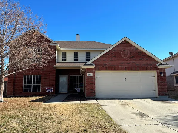 4741 Woodhaven Ln, Haltom City, TX 76137