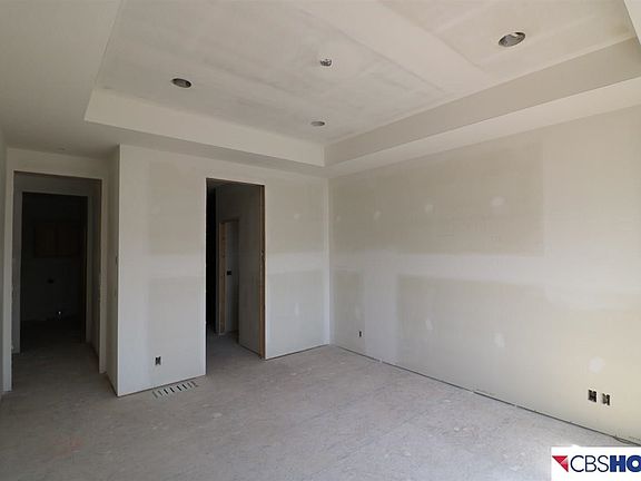 5th image of 3302 N 164th St