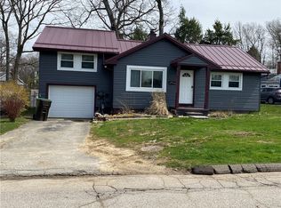 12 Little Pine Pl, Franklin, PA 16323