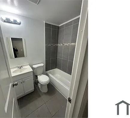 2440 S St SE #11 — Photo 12