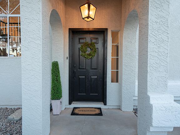 5th image of 1704 S 39th St Unit 52