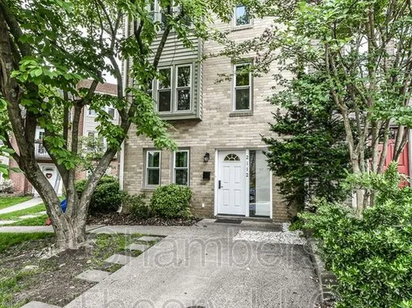 2112 Military Rd, Arlington, VA 22207