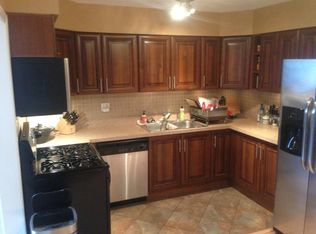 17138 71st Ave APT 5, Tinley Park, IL 60477