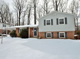 8305 Brixton St, Springfield, VA 22152