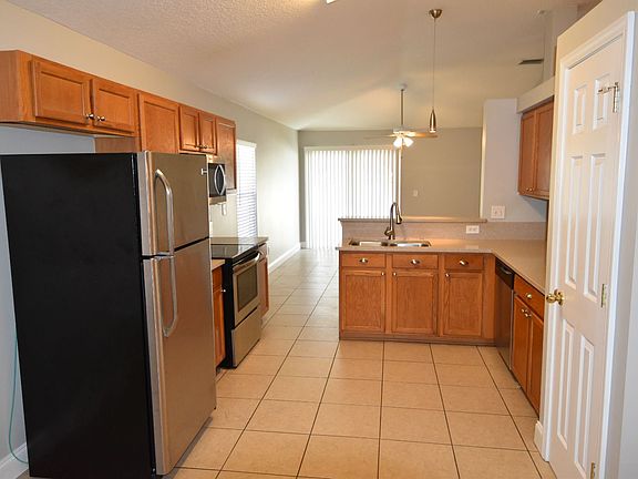 3rd image of 312 W Betony Branch Way
