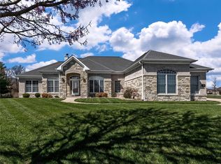 1471 Pasteur Ln, Swansea, IL 62226