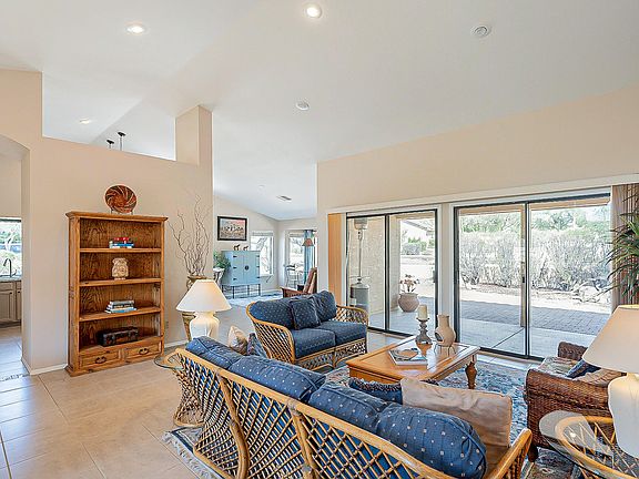 5th image of 5329 S Lavender Cir