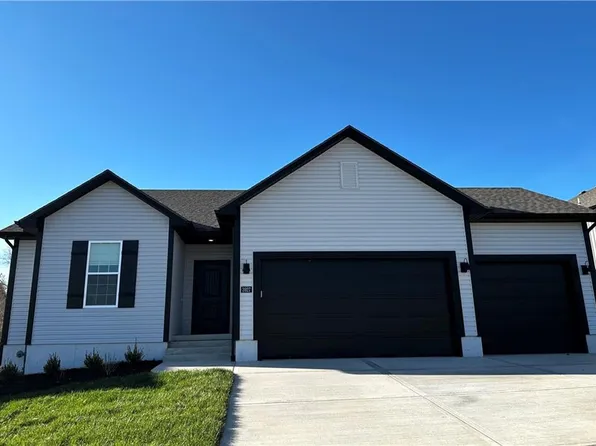 3927 NW 95th St, Kansas City, MO 64154