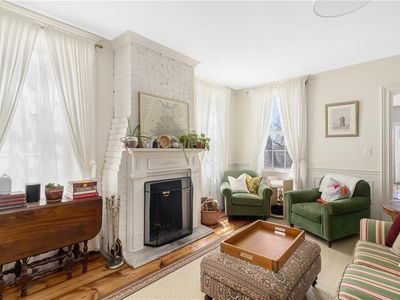 21 Pratt St #4, Providence, RI, 02906