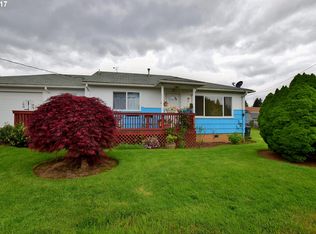 735 SW Cherry Ave, Willamina, OR 97396