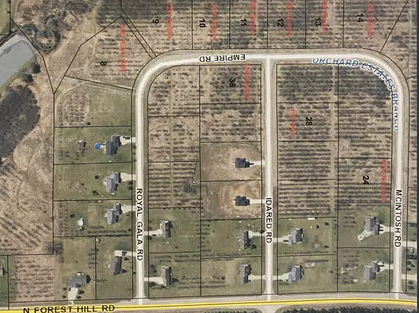 7240 Empire Rd, Saint Johns, MI 48879