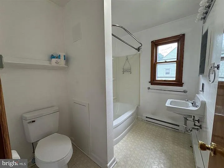 1123 Shepherdstown Rd — Photo 22