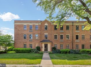 4818 Chevy Chase Dr APT 303, Chevy Chase, MD 20815