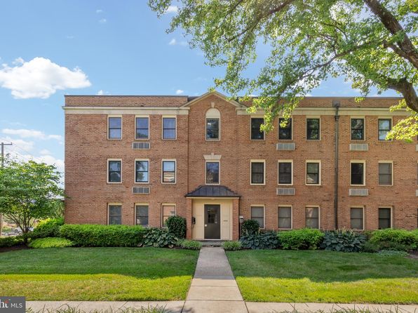 4818 Chevy Chase Dr APT 303