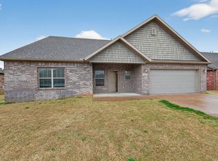 584 Quartz Way, Springdale, AR 72764