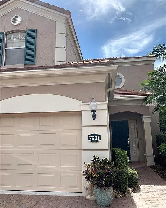 7501 Botanica Pkwy #202