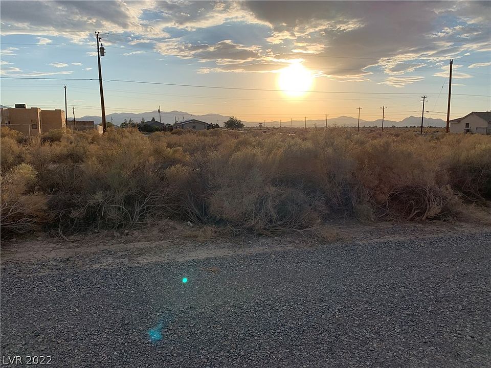 1st image of 2560 S Minnie Ln