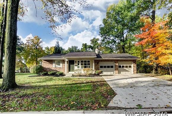 1st image of 929 Loretta Pl
