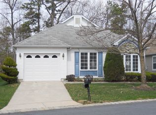 8 Angus Ct, Jackson, NJ 08527