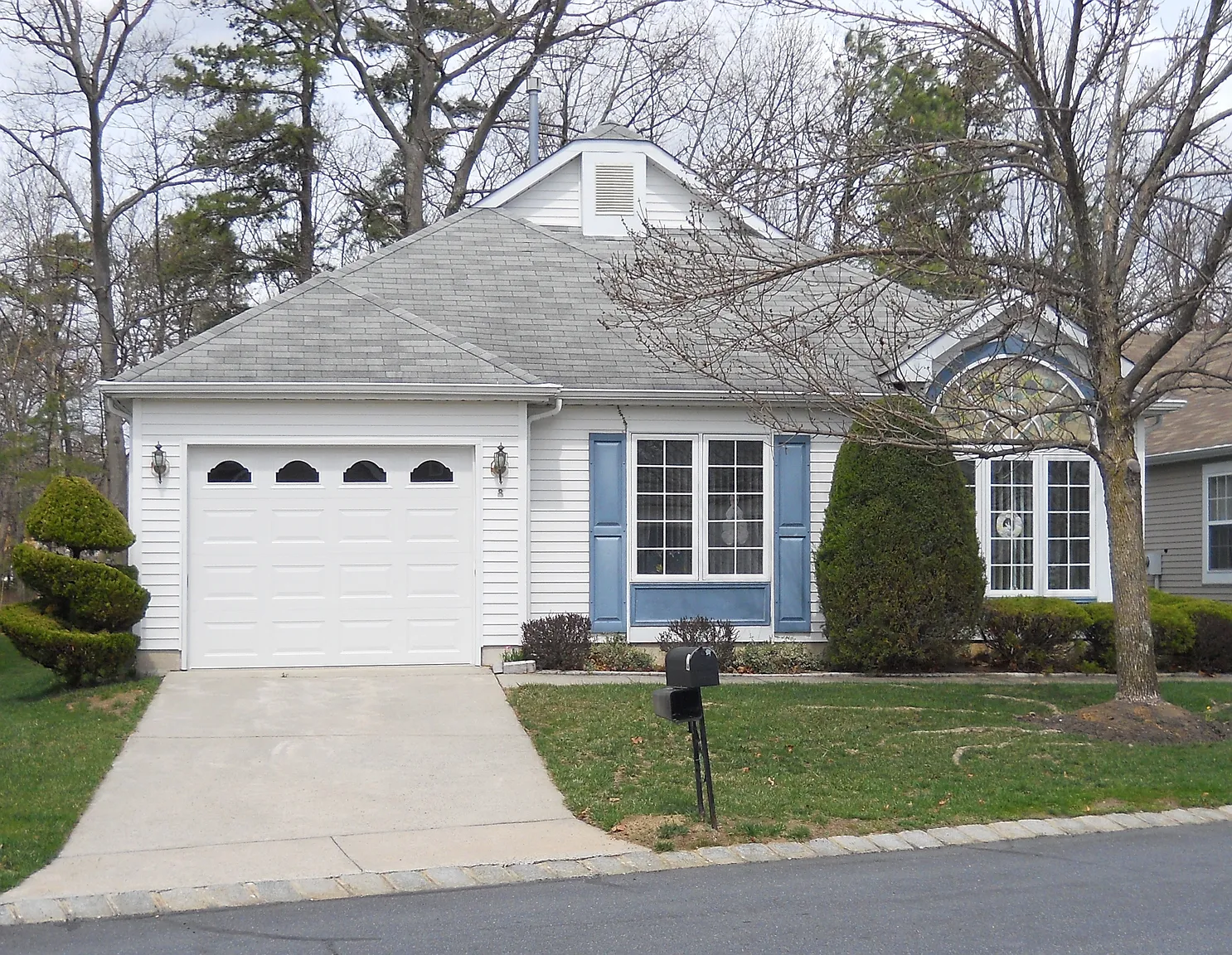 8 Angus Ct photo 1