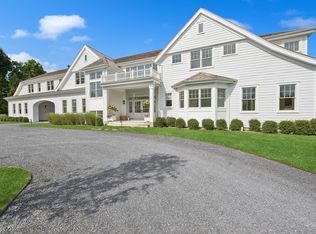 21 Old Country Rd, Water Mill, NY 11976