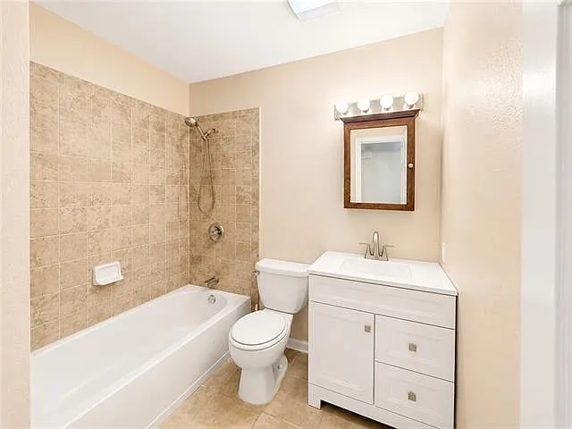 4011 Parkbrook Dr — Photo 7