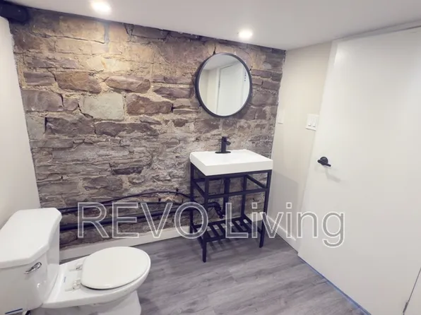41 Welland Ave #Ave5, Saint Catharines, ON L2R 2M4
