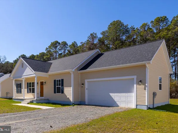 321 Huntsman Way, Montross, VA 22520