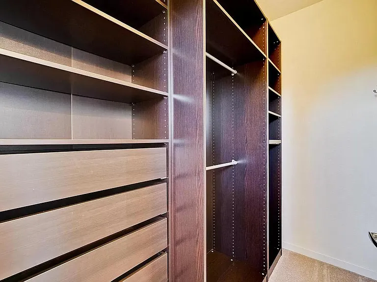 575 Montego Ter — Photo 27