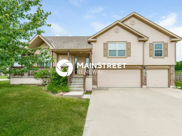 1606 Fairway Ct, Pleasant Hill, MO 64080